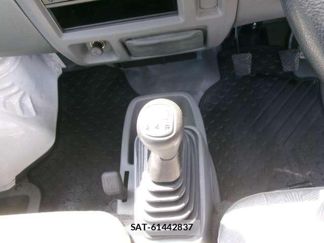 Nissan CLIPPER 2012-02 7618962-8