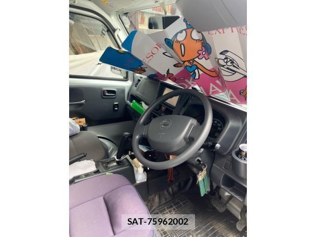 Nissan CLIPPER 2015-12 7980417-12