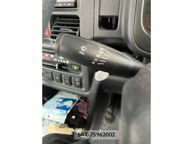 Nissan CLIPPER 2015-12 7980417-15