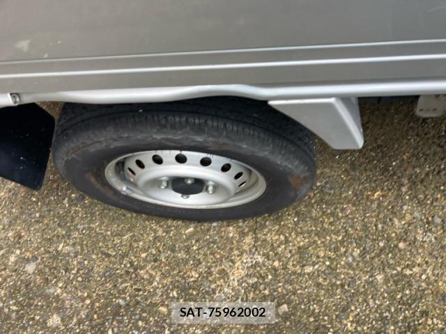 Nissan CLIPPER 2015-12 7980417-7