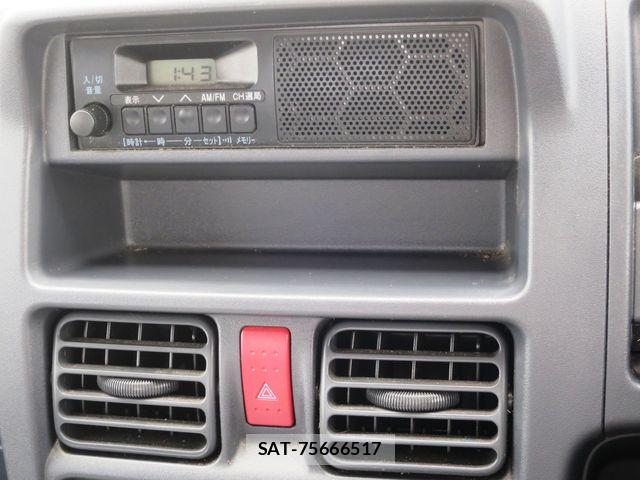 Nissan CLIPPER 2023-04 8100973-12