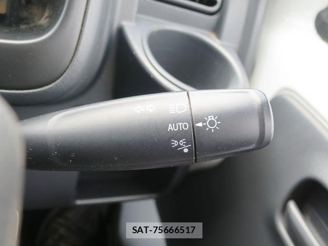 Nissan CLIPPER 2023-04 8100973-15