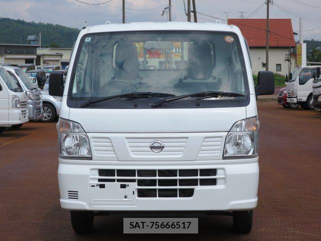 Nissan CLIPPER 2023-04 8100973-1