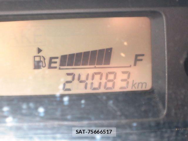 Nissan CLIPPER 2023-04 8100973-21