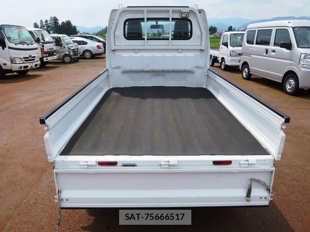 Nissan CLIPPER 2023-04 8100973-6