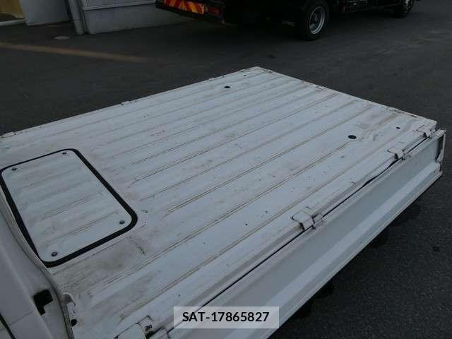 Nissan CLIPPER 2016-09 8355266-11