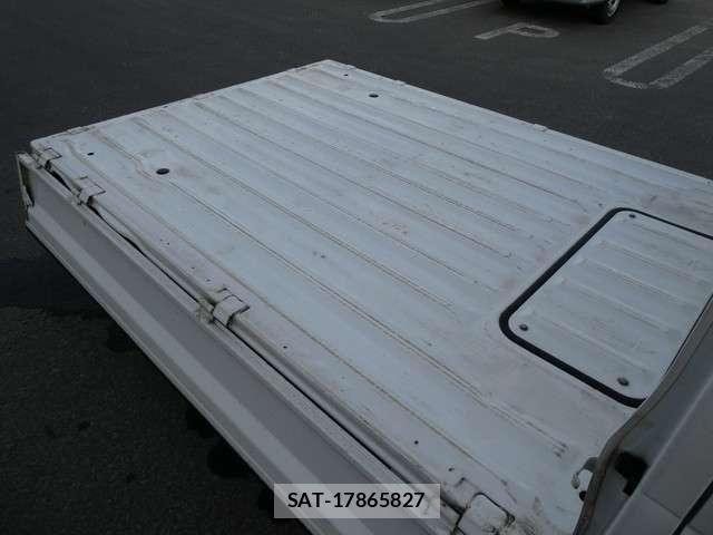 Nissan CLIPPER 2016-09 8355266-13