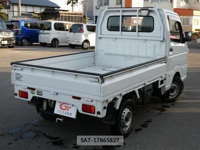 Nissan CLIPPER 2016-09 8355266-1