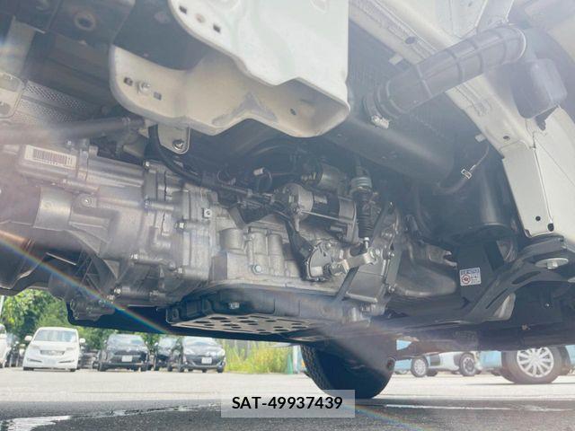 Nissan CLIPPER 2023-10 8485877-16