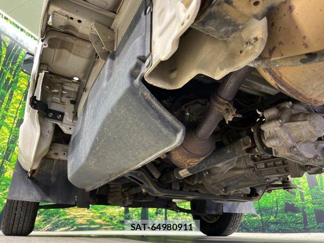 Nissan CLIPPER 2014-11 8526395-17