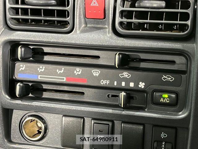 Nissan CLIPPER 2014-11 8526395-19