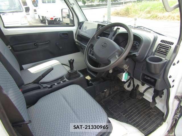 Nissan CLIPPER 2019-08 8563057-10