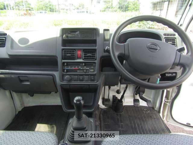 Nissan CLIPPER 2019-08 8563057-11