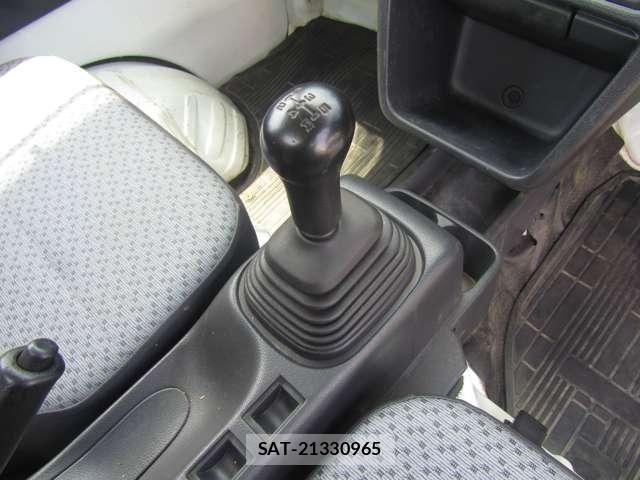 Nissan CLIPPER 2019-08 8563057-14