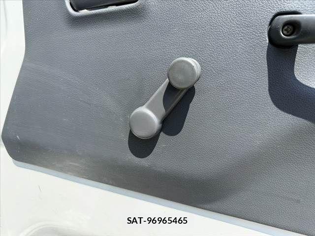 Nissan CLIPPER 2022-04 8686221-19