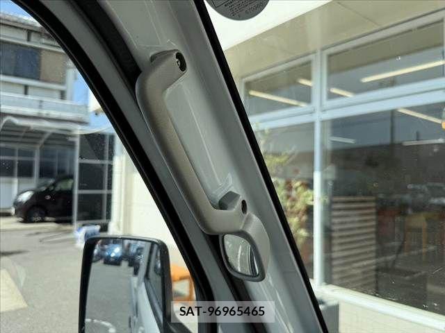Nissan CLIPPER 2022-04 8686221-26