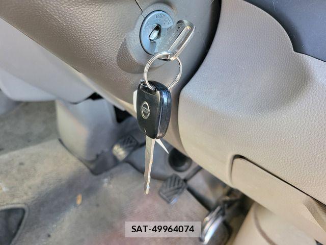 Nissan CLIPPER 2015-01 640915-17