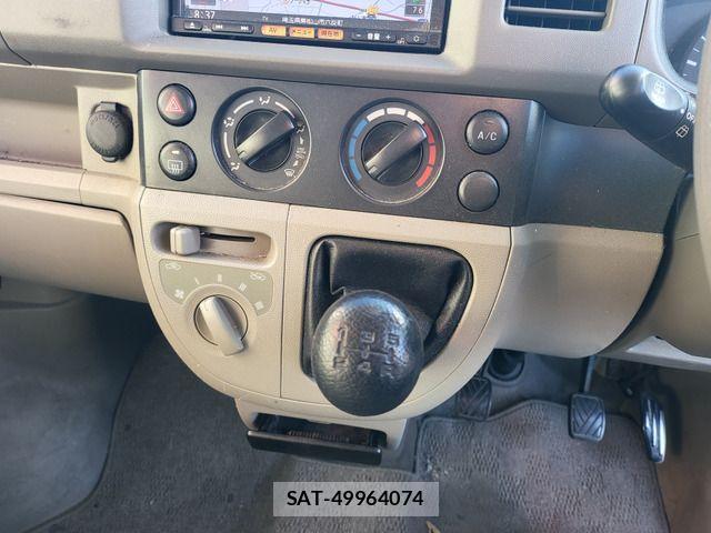 Nissan CLIPPER 2015-01 640915-19