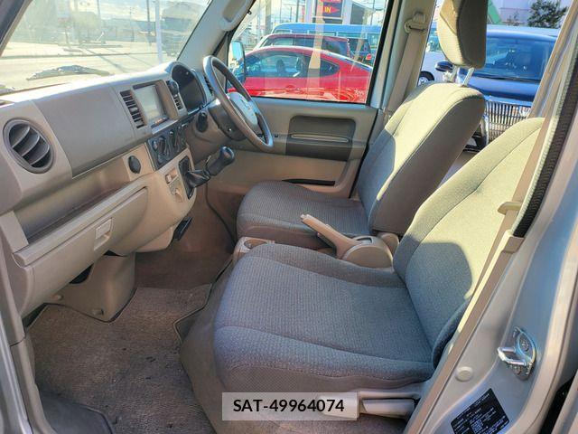 Nissan CLIPPER 2015-01 640915-7