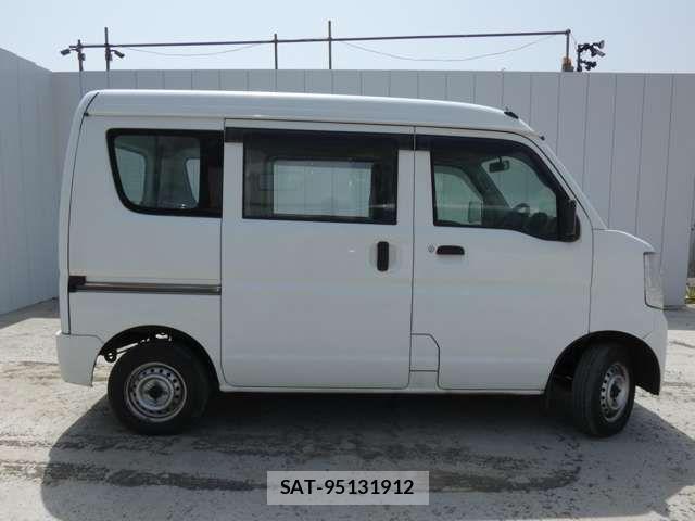 Nissan CLIPPER 2018-03 1276188-12