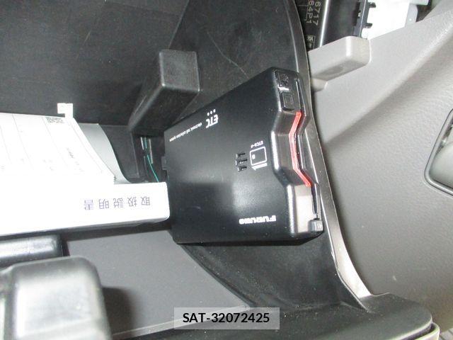 Nissan CLIPPER 2023-04 1303535-14