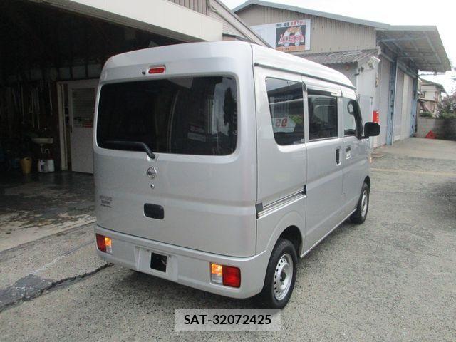 Nissan CLIPPER 2023-04 1303535-2