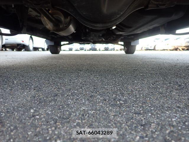 Nissan CLIPPER 2021-10 1355251-10