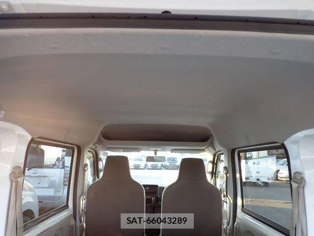 Nissan CLIPPER 2021-10 1355251-21
