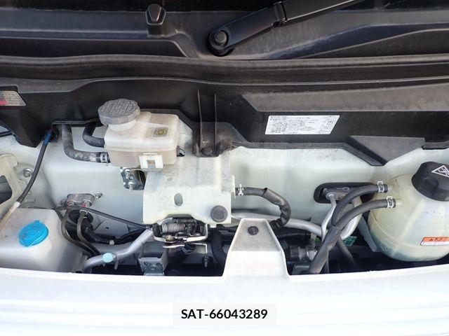 Nissan CLIPPER 2021-10 1355251-22
