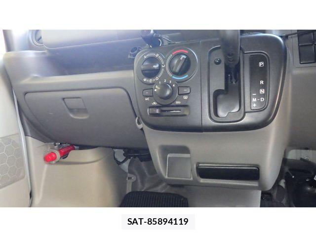 Nissan CLIPPER 2018-12 1429723-16