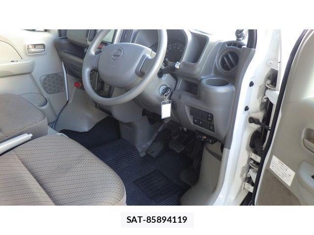 Nissan CLIPPER 2018-12 1429723-8