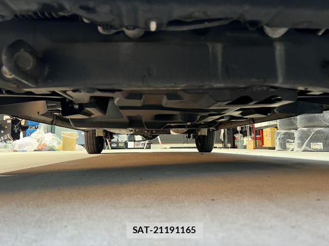 Nissan CLIPPER 2019-09 1429725-28