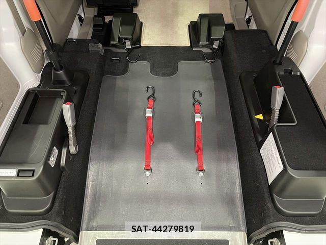 Nissan CLIPPER 2019-05 1827700-9