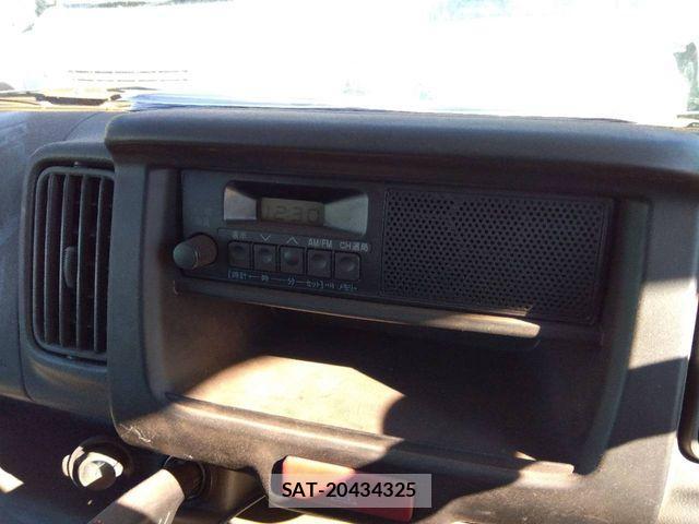 Nissan CLIPPER 2021-11 2031835-7