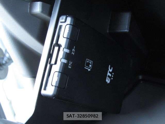 Nissan CLIPPER 2024-02 2318561-10