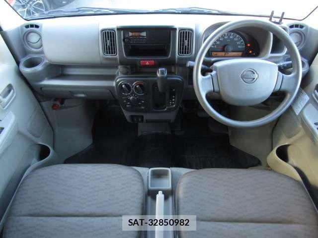 Nissan CLIPPER 2024-02 2318561-2