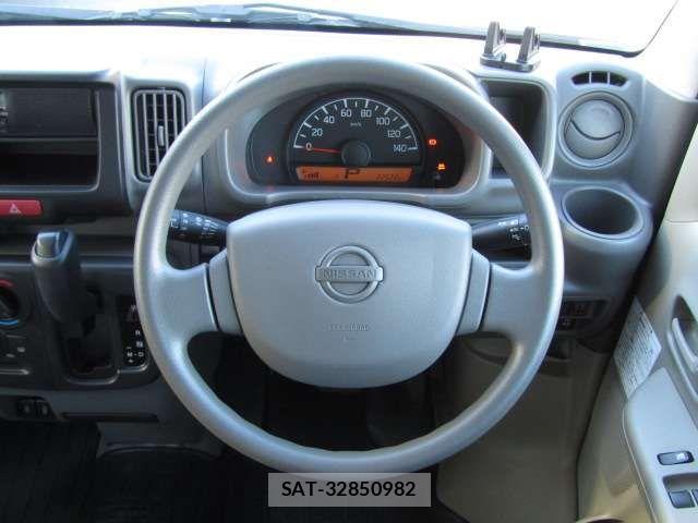 Nissan CLIPPER 2024-02 2318561-3