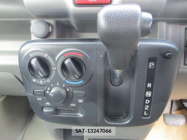 Nissan CLIPPER 2020-01 2830437-6