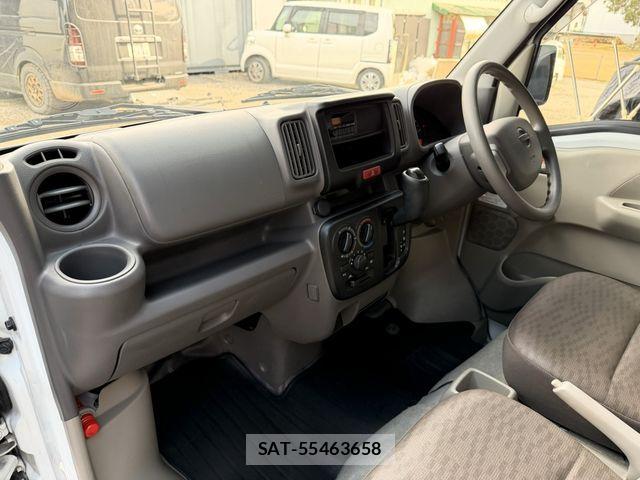 Nissan CLIPPER 2019-01 3067227-18