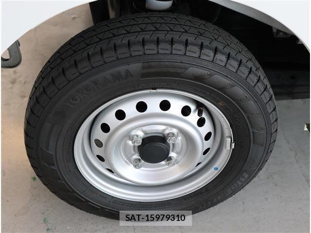 Nissan CLIPPER 2023-12 3382238-7