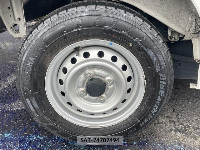 Nissan CLIPPER 2023-02 3382225-18