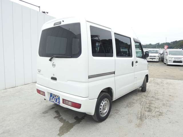 Nissan CLIPPER 2012-09 3678932-9