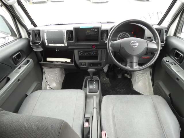 Nissan CLIPPER 2012-09 3678932-6