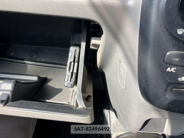 Nissan CLIPPER 2016-07 4422885-8