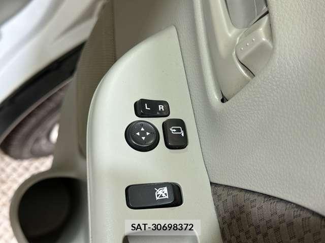 Nissan CLIPPER 2017-09 4756457-16
