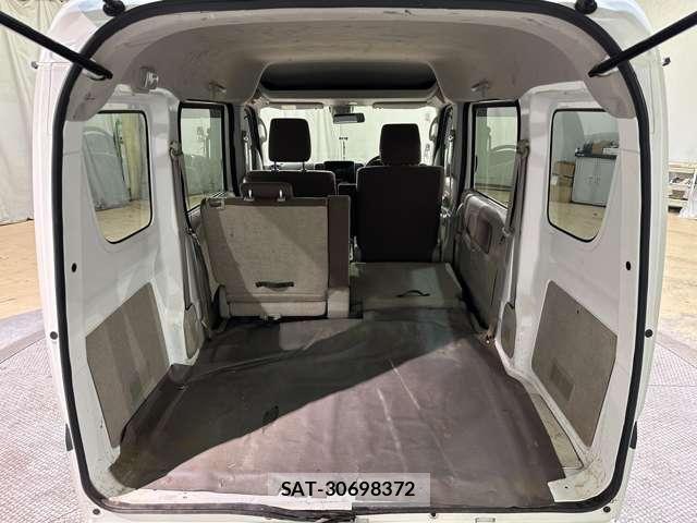 Nissan CLIPPER 2017-09 4756457-21