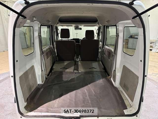 Nissan CLIPPER 2017-09 4756457-22