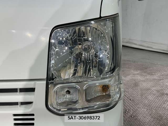 Nissan CLIPPER 2017-09 4756457-25