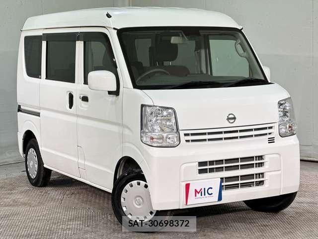 Nissan CLIPPER 2017-09 4756457-4