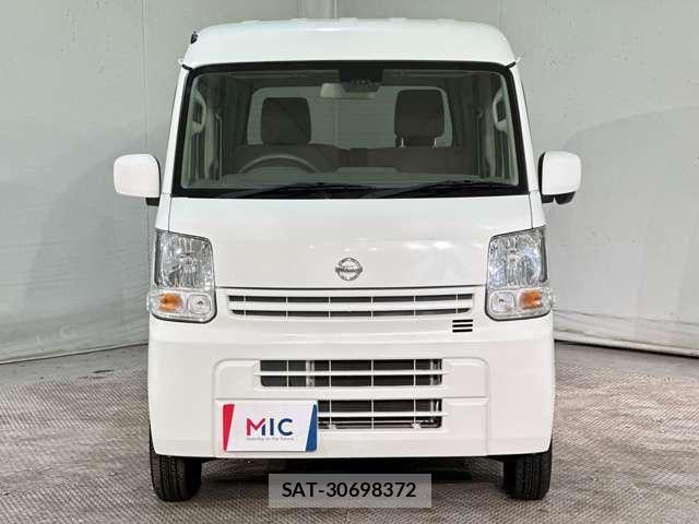 Nissan CLIPPER 2017-09 4756457-5